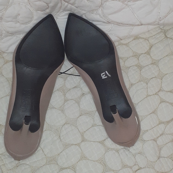 Jones New York heels size 9 - Picture 7 of 8